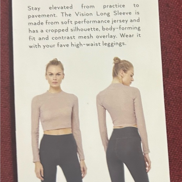 ALO Yoga White Long Sleeve Crop Top - Picture 5 of 5